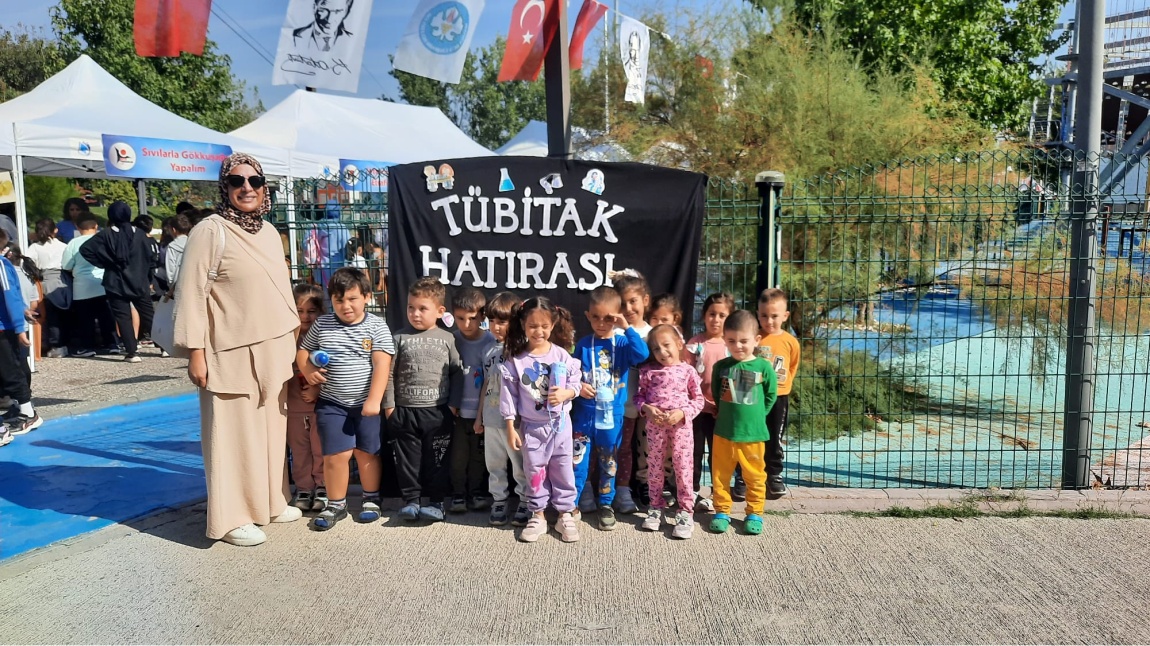 Okulumuz anasınıfı öğrencileri TÜBİTAK gezisi düzenledi.